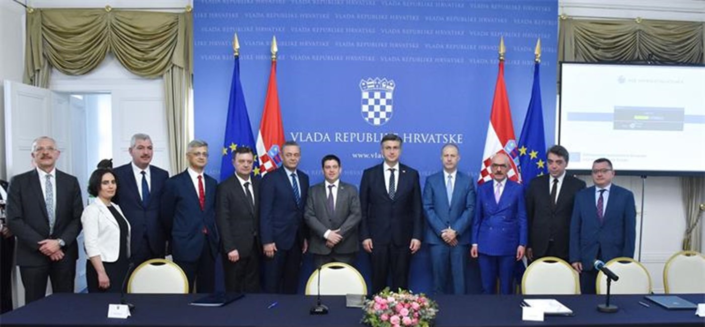 U Vladi potpisan Ugovor za pružnu dionicu Križevci-Koprivnica-državna granica vrijedan 2 milijarde i 418 milijuna kuna